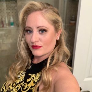 Meet your Posher, Justine